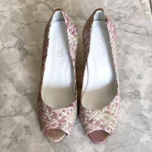 Size 6 open toe light pink patchwork heels - NEVER WORN